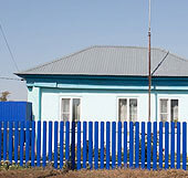 Фото 2 забора из штакетника, Калининградская область, город Калининград