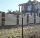 Фото 3 забора из штакетника, Калининградская область, город Светлый